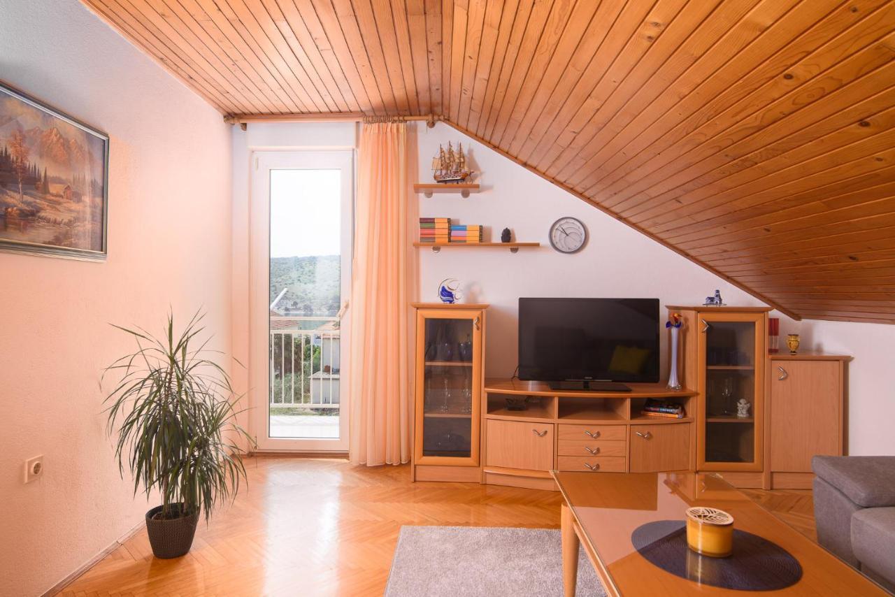 Apartman Tonka Traù Esterno foto