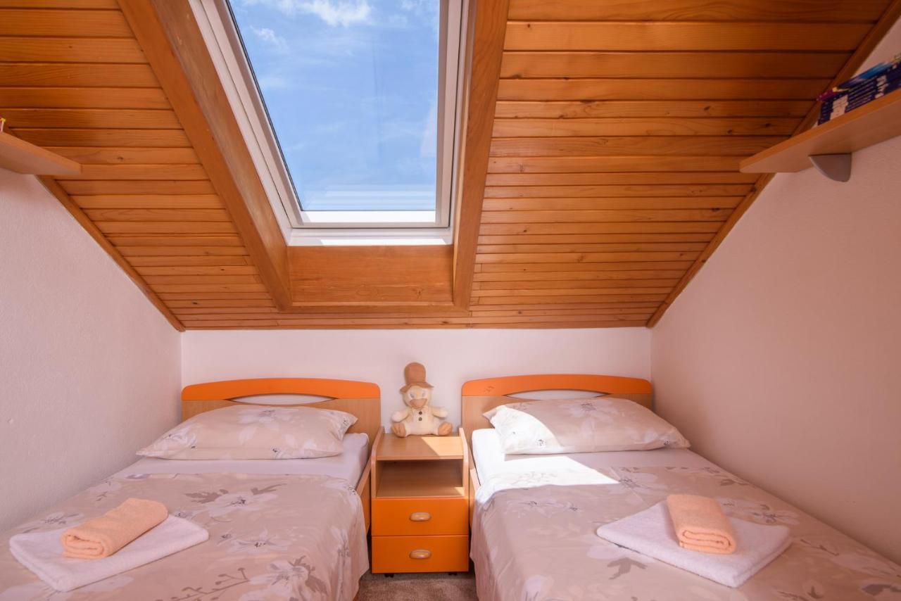 Apartman Tonka Traù Esterno foto